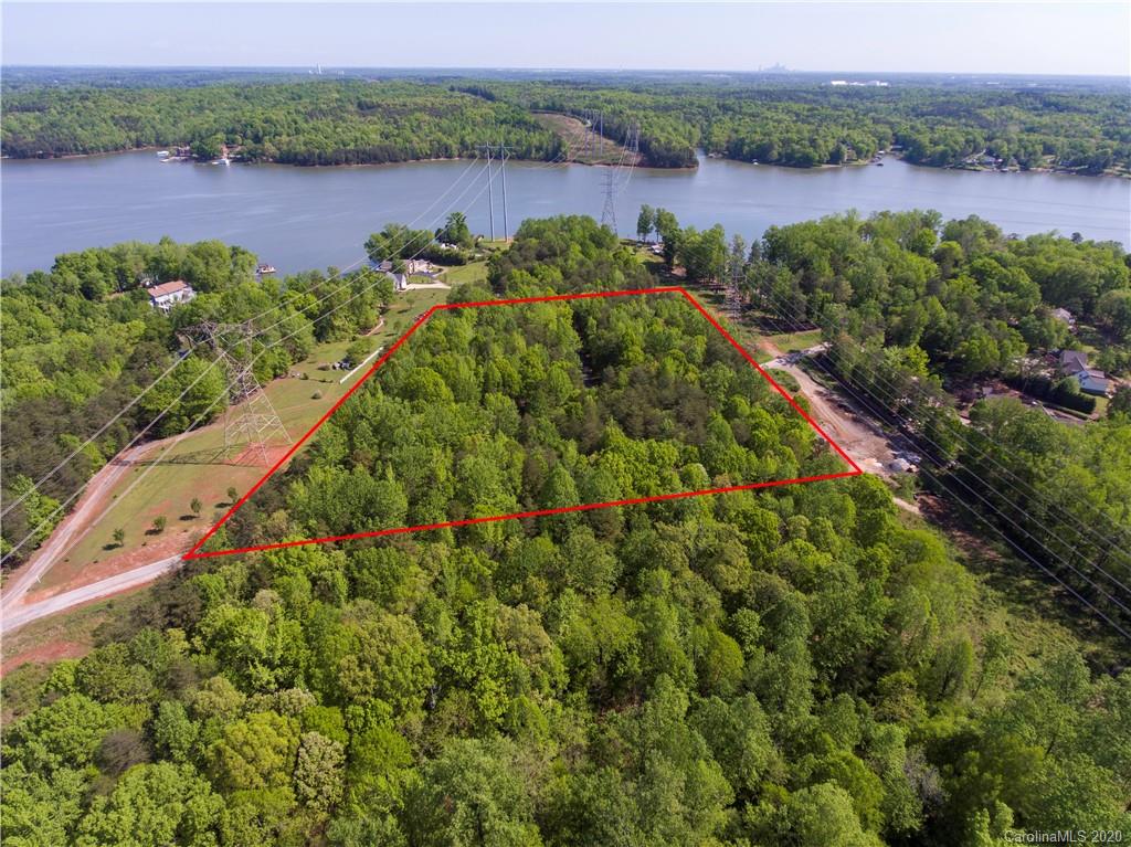 6685 Bucleigh Road Lake Wylie, SC 29710 - Photo 1 of 11 Gallery Image 1