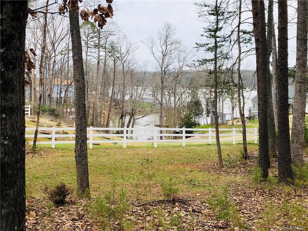 6685 Bucleigh Road Lake Wylie, SC 29710 - Photo 5 of 11 Gallery Image 5