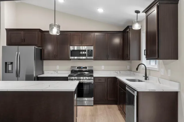 $409,900 | 3226 Nottingham Road, St. Cloud, MN 56301