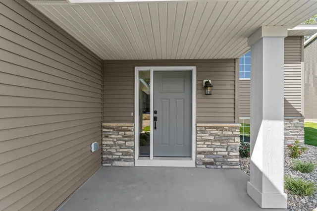 $409,900 | 3226 Nottingham Road, St. Cloud, MN 56301