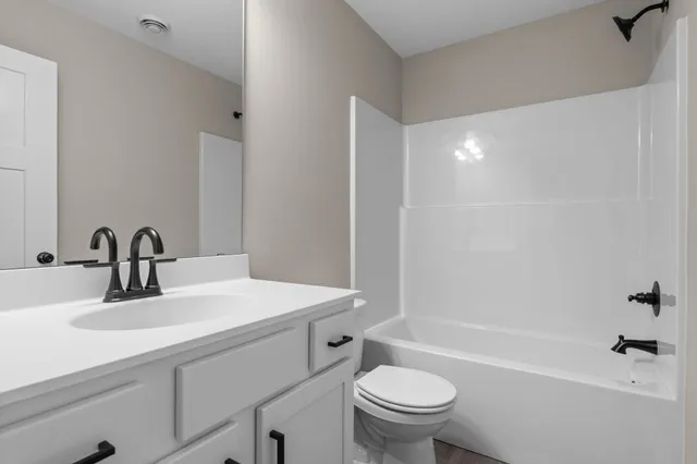 $409,900 | 3226 Nottingham Road, St. Cloud, MN 56301