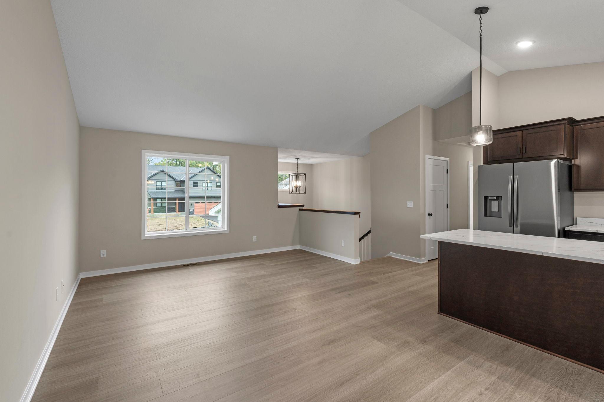 3226 Nottingham Road St. Cloud, MN 56301 - Photo 4 of 42