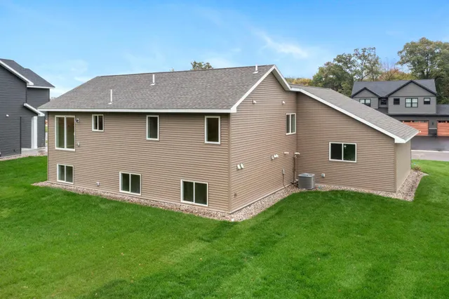 $409,900 | 3226 Nottingham Road, St. Cloud, MN 56301