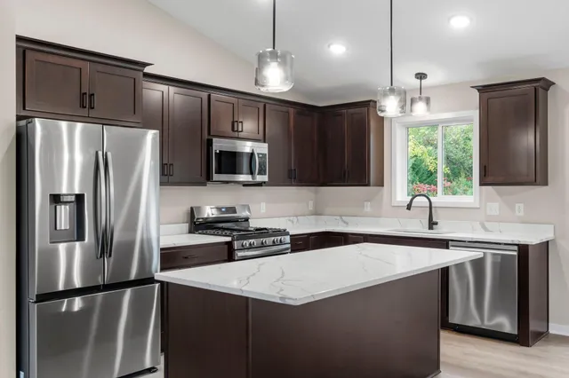 $409,900 | 3226 Nottingham Road, St. Cloud, MN 56301