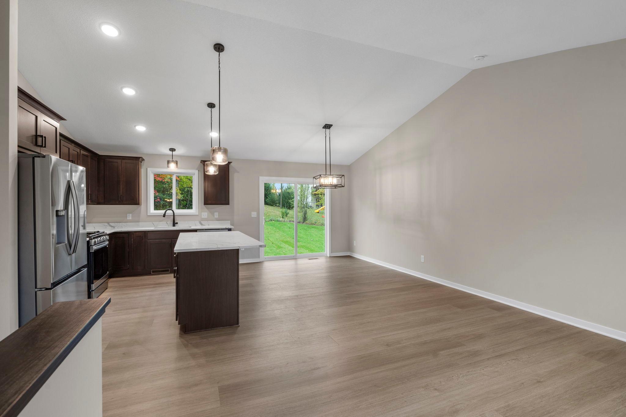 3226 Nottingham Road St. Cloud, MN 56301 - Photo 9 of 42