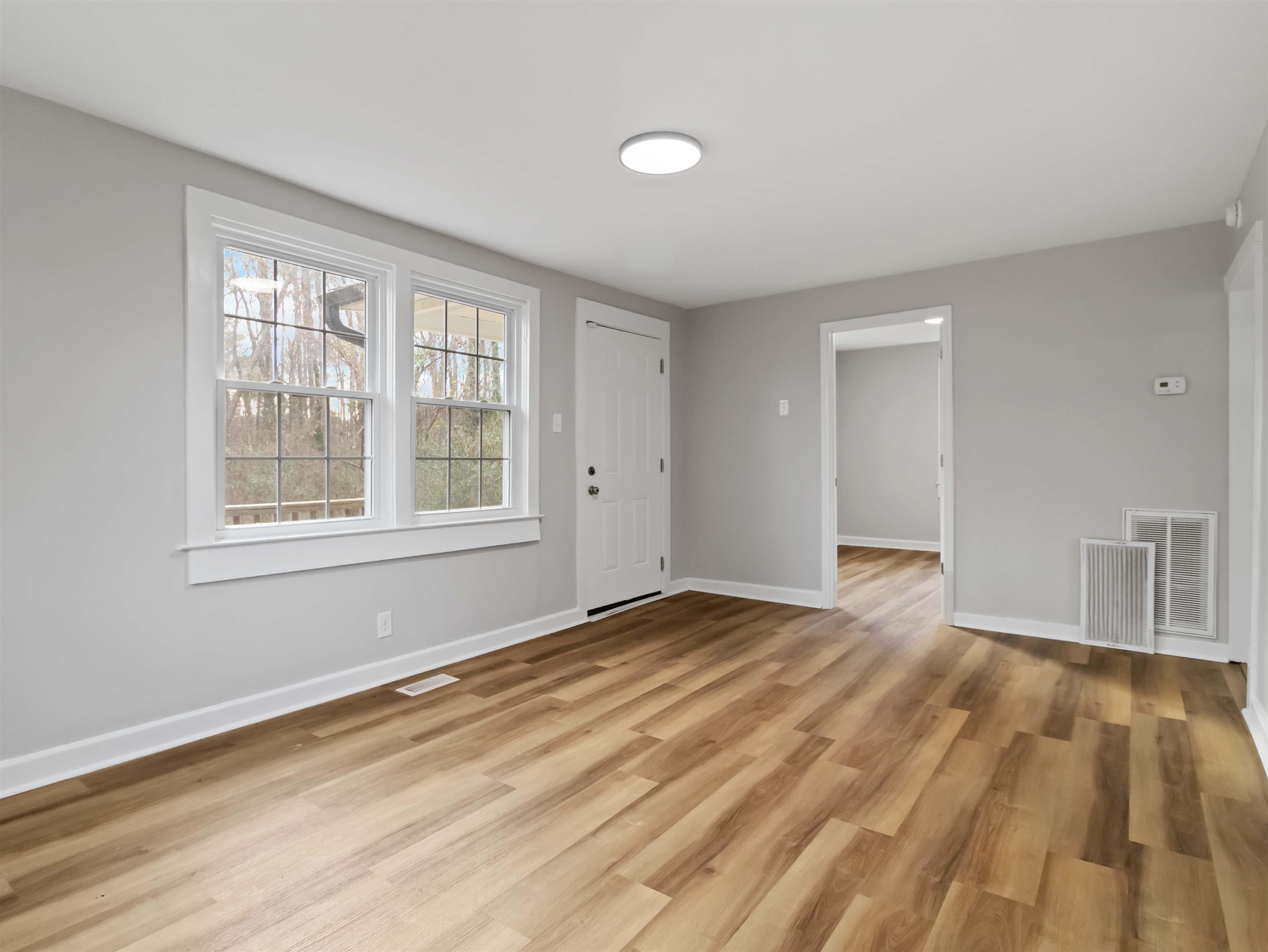 305 Lee McAbee Road Boiling Springs, SC 29316 - Photo 5 of 17