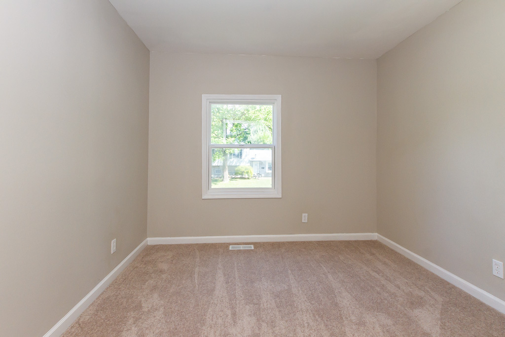 3614 Richelieu Road Indianapolis, IN 46226 - Photo 12 of 30