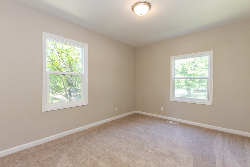 3614 Richelieu Road Indianapolis, IN 46226 - Photo 10 of 30