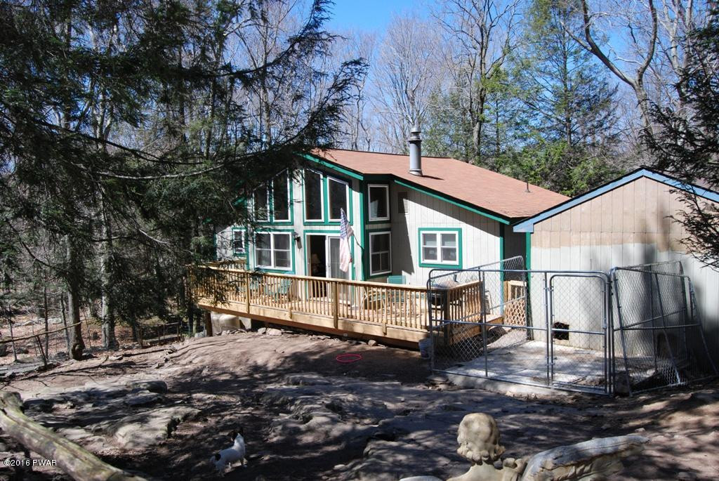 118 Logger Road Canadensis, PA 18325 - Photo 4 of 32 Back View