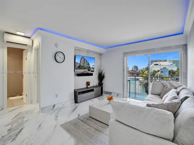 $2,200 | 400 Kings Point Drive, Unit 314, Sunny Isles Beach, FL 33160