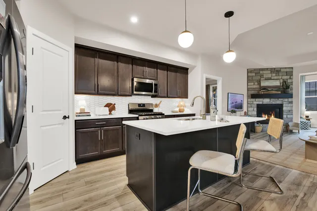 $430,000 | W204-n17637 Laurel Place, Jackson, WI 53037