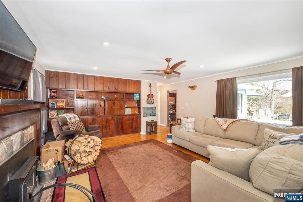 7 Stempert Road Branchville, NJ 07826 - Photo 12 of 36