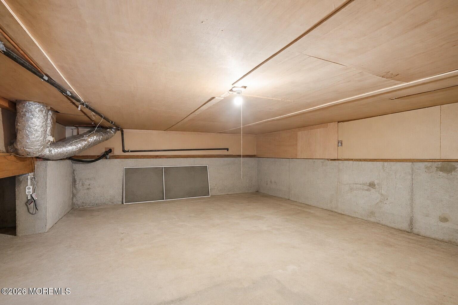 318 Middlewood Road Middletown, NJ 07748 - Photo 30 of 35 318 Middlewood Rd