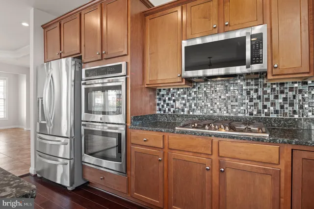 $819,900 | 16862 Reef Knot Way, Woodbridge, VA 22191