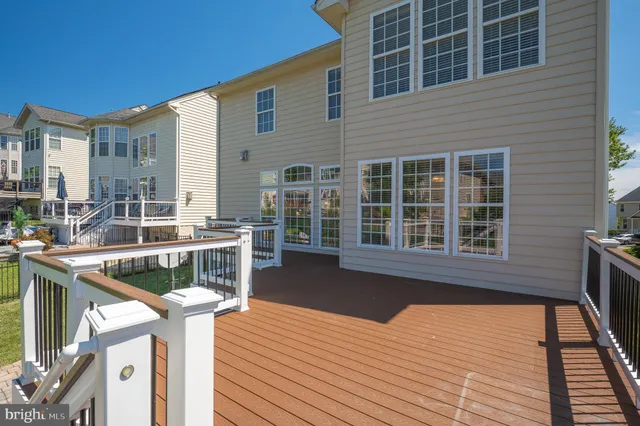 $819,900 | 16862 Reef Knot Way, Woodbridge, VA 22191