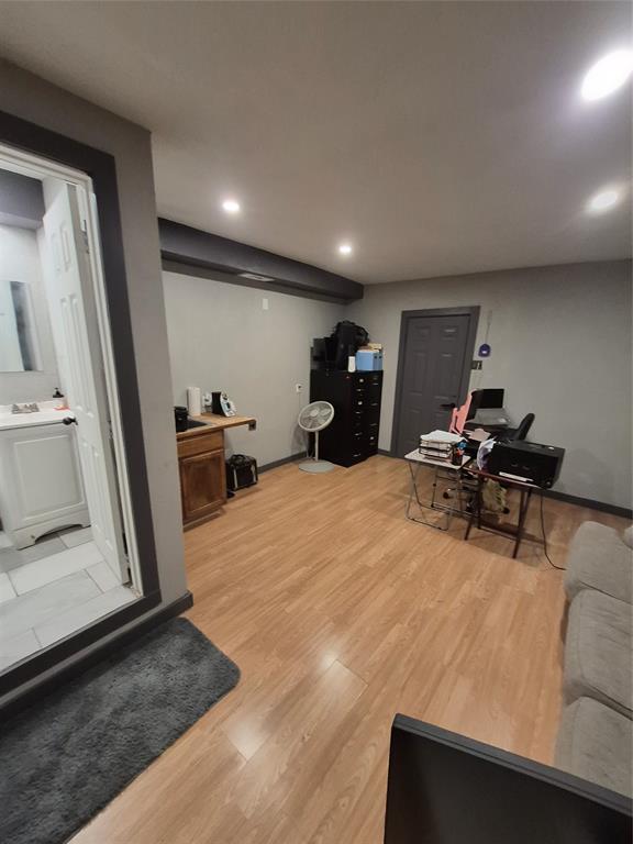 815 Bonnie View Road Dallas, TX 75203 - Photo 25 of 29 Living area with an office area, light wood-style floors, and recessed lighting