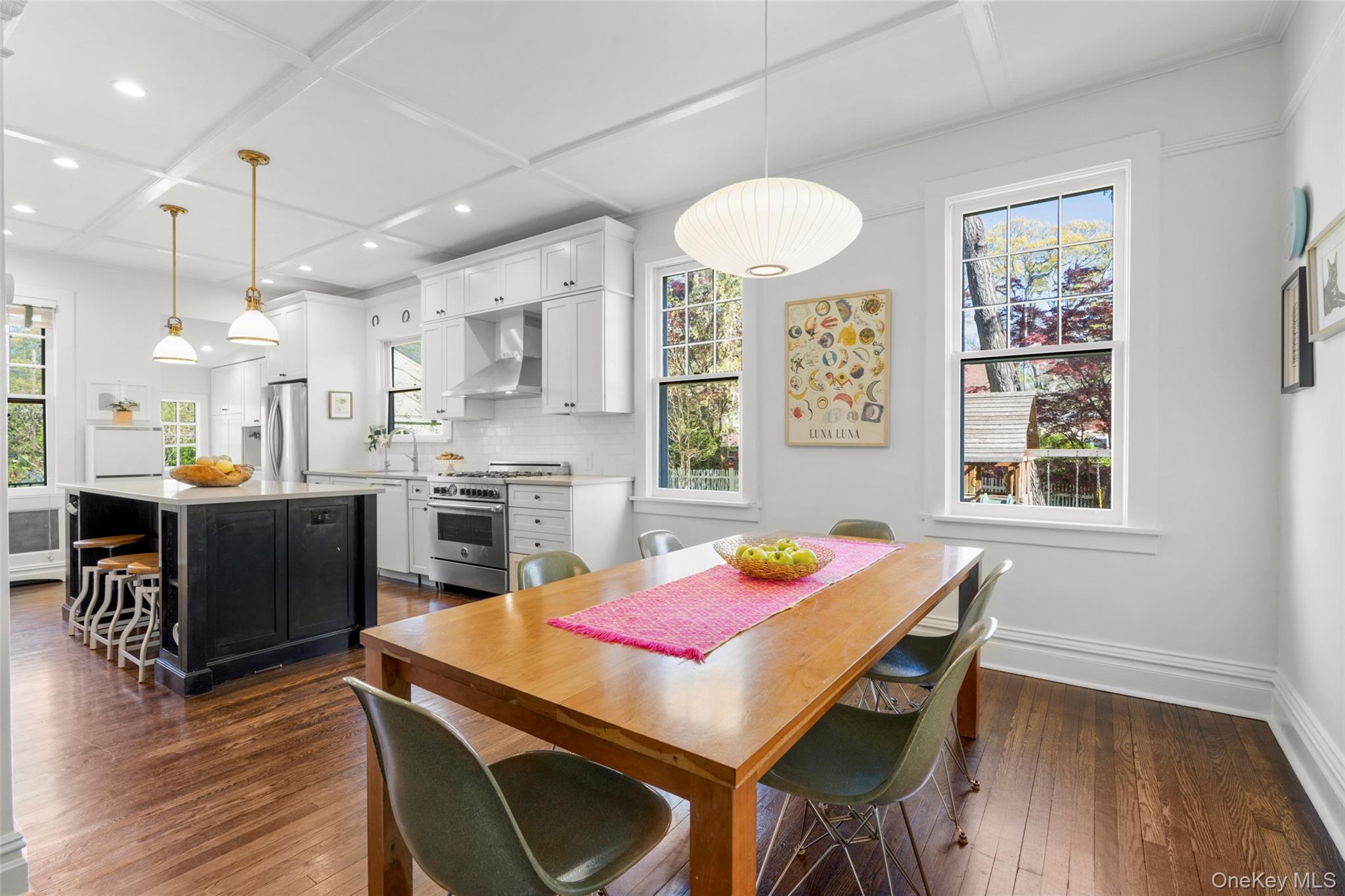 225 Rockingstone Avenue Larchmont, NY 10538 - Photo 7 of 29