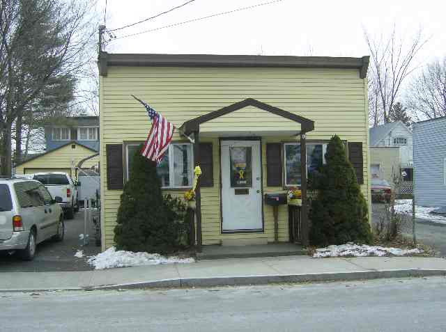 1524 3rd Street Rensselaer, NY 12144 - Photo 1 of 11 Photo 1