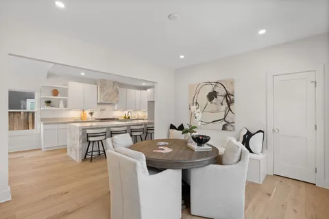 $1,199,999 | 1011 West Cottage Street, Houston, TX 77009