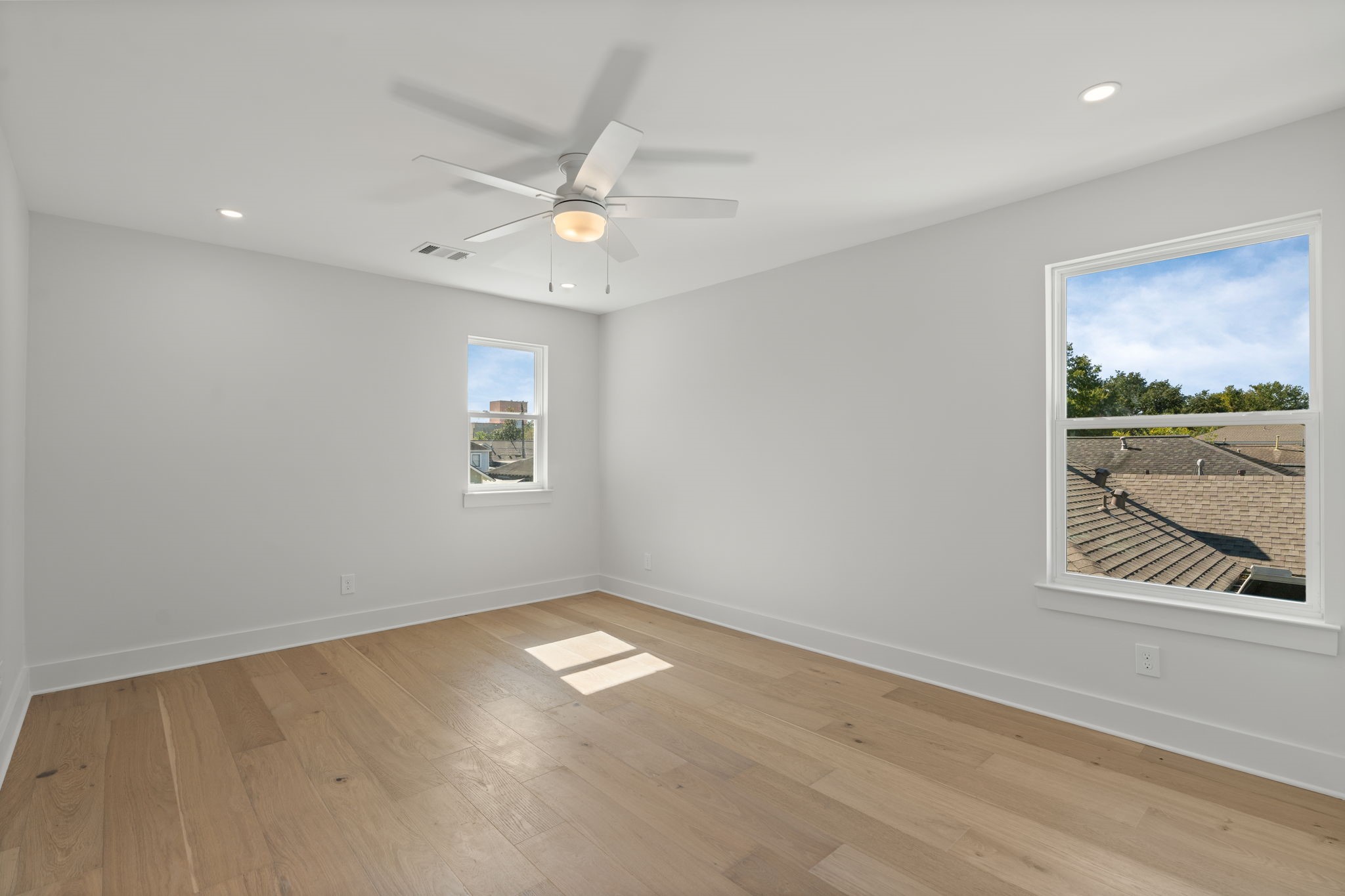 1011 West Cottage Street Houston, TX 77009 - Photo 33 of 47