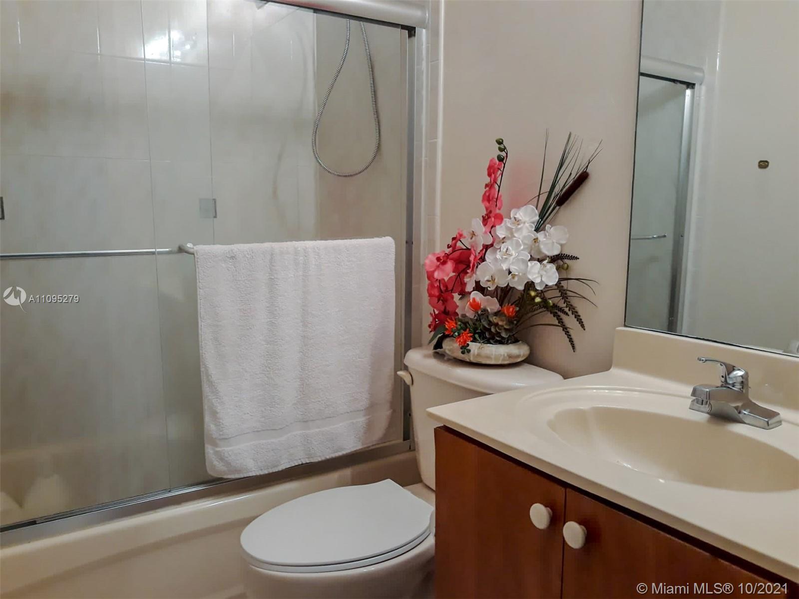 3175 Southwest 153rd Court Miami, FL 33185 - Photo 22 of 28