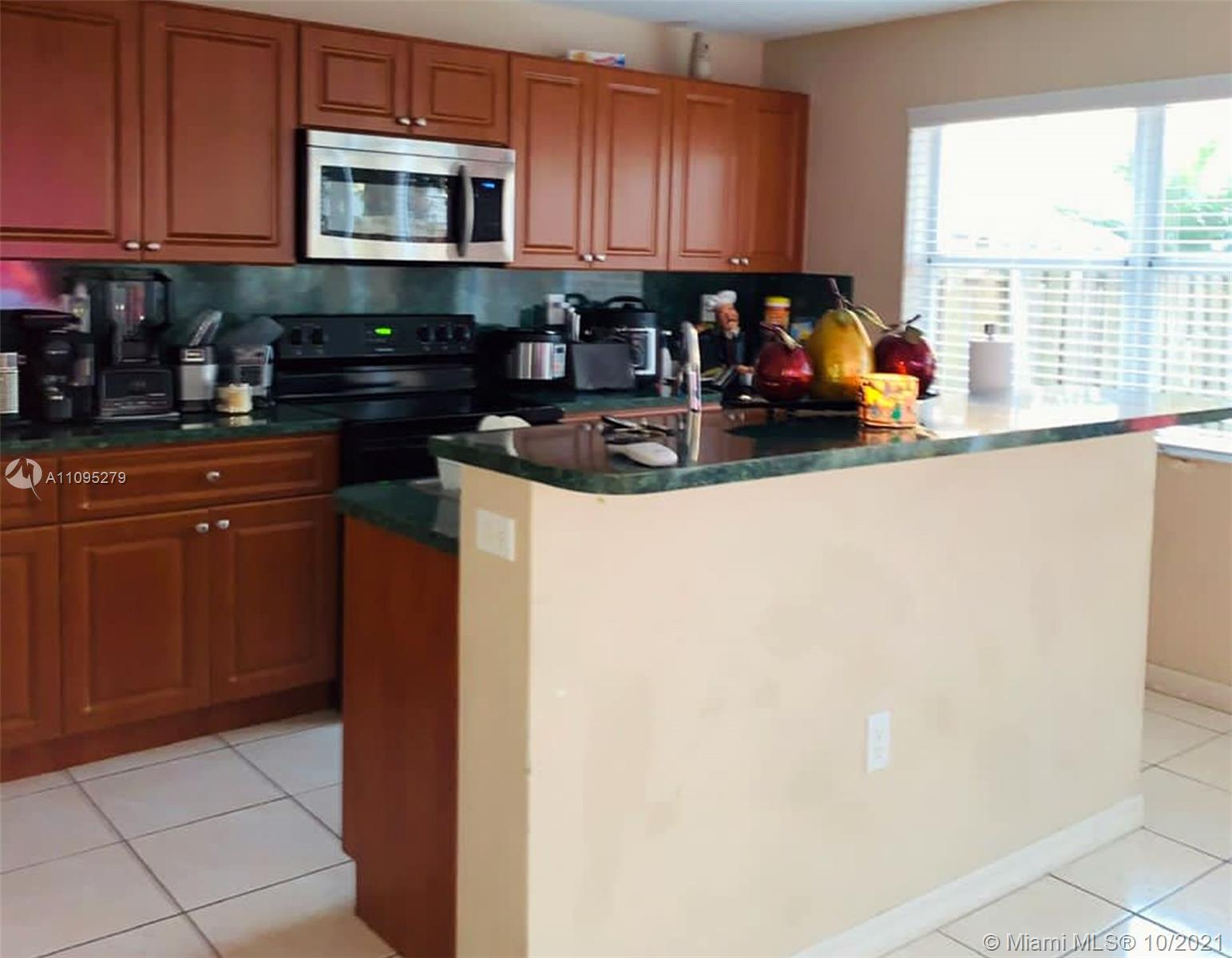 3175 Southwest 153rd Court Miami, FL 33185 - Photo 4 of 28