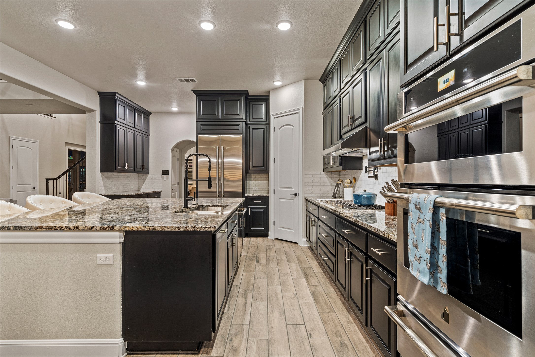 2513 Long Lasso Pass Leander, TX 78641 - Photo 13 of 36