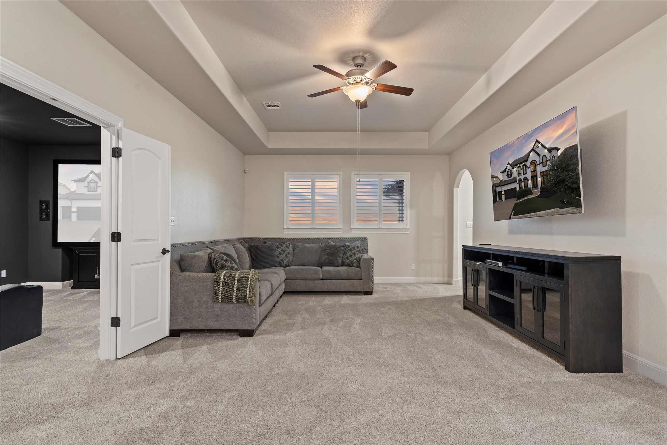 2513 Long Lasso Pass Leander, TX 78641 - Photo 19 of 36