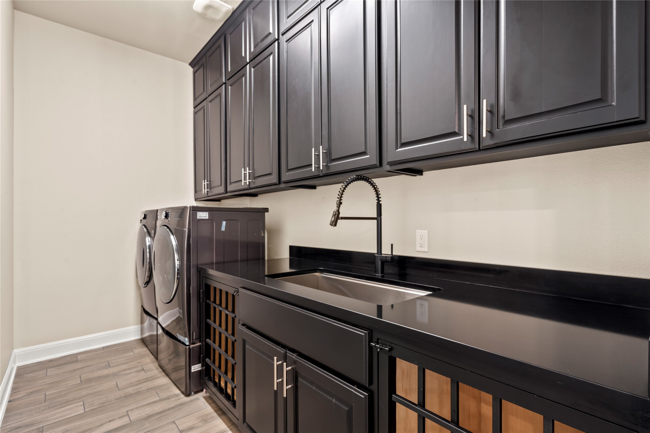 2513 Long Lasso Pass Leander, TX 78641 - Photo 20 of 36