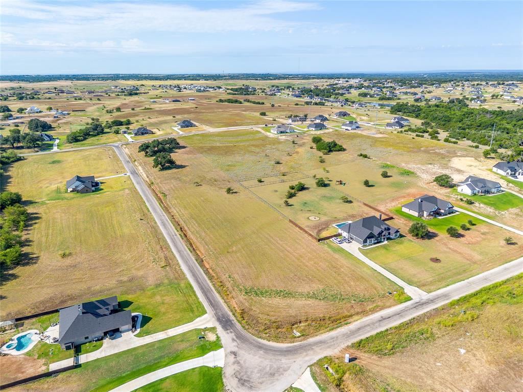 2035 Carrie Court Weatherford, TX 76088 - Photo 3 of 9 a view of an ocean
