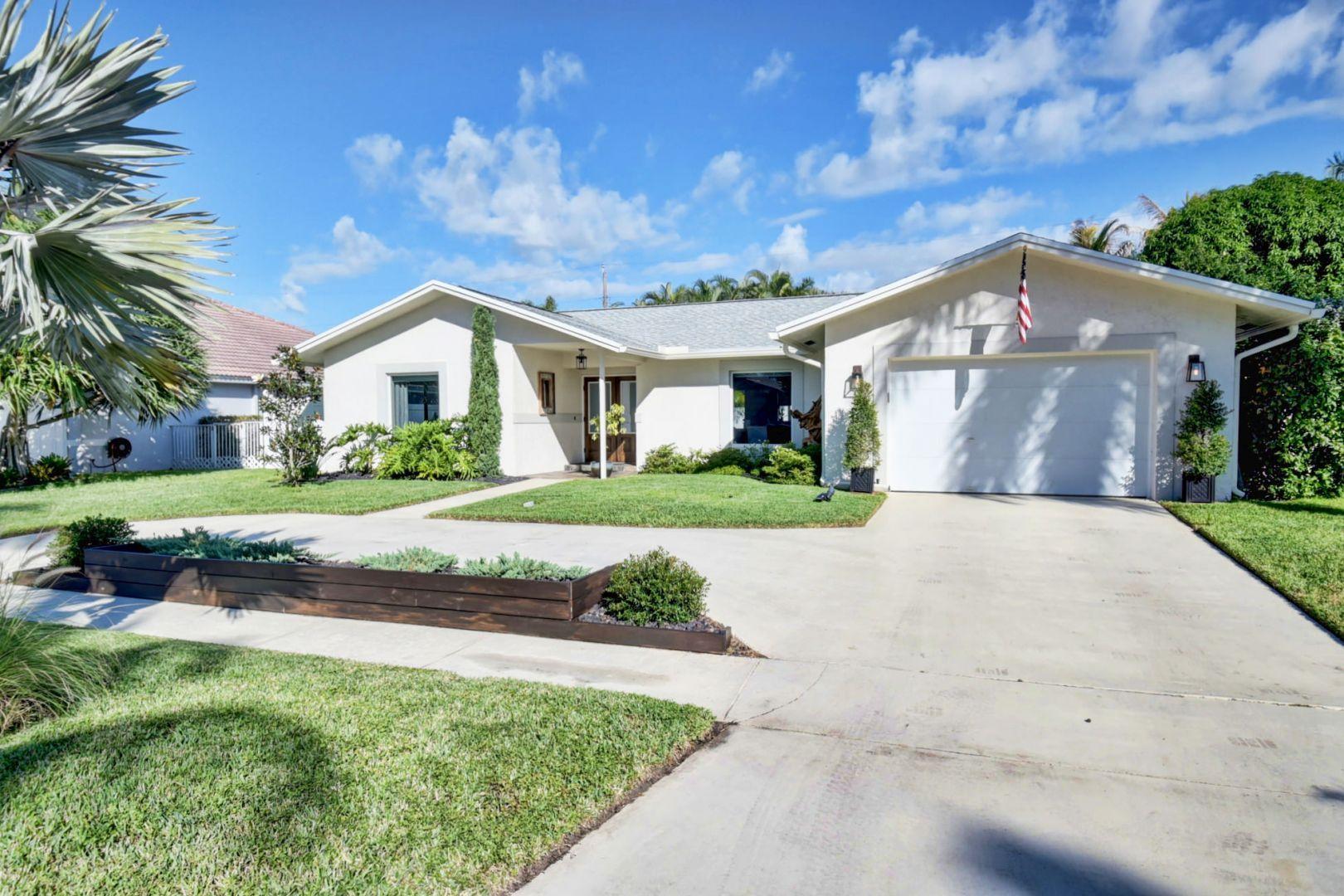 409 Prairie Rose Lane Boca Raton, FL 33487 - Photo 4 of 46 29_alp_8717_18_19_20_21