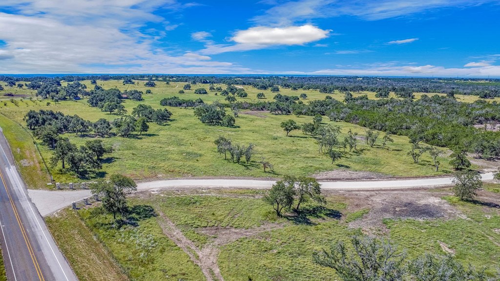 20 Bonita View Ranch Road, Unit 20 Harper, TX 78631 - Photo 3 of 12 Gallery Image 3