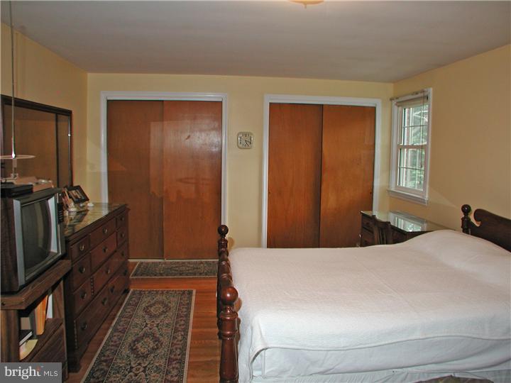 237 Merion Avenue Haddonfield, NJ 08033 - Photo 7 of 12 Bedroom - Main