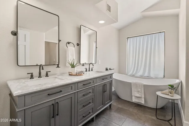 $625,000 | 19813 North 76th Avenue, Glendale, AZ 85308