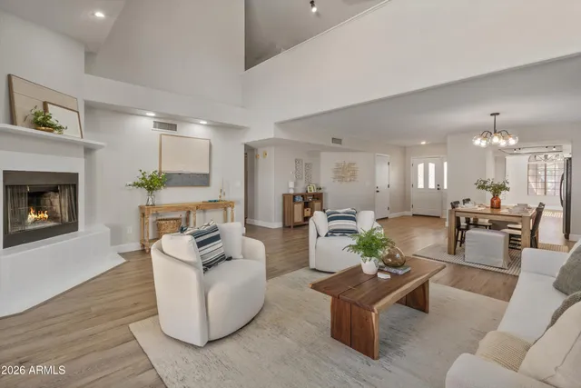 $625,000 | 19813 North 76th Avenue, Glendale, AZ 85308