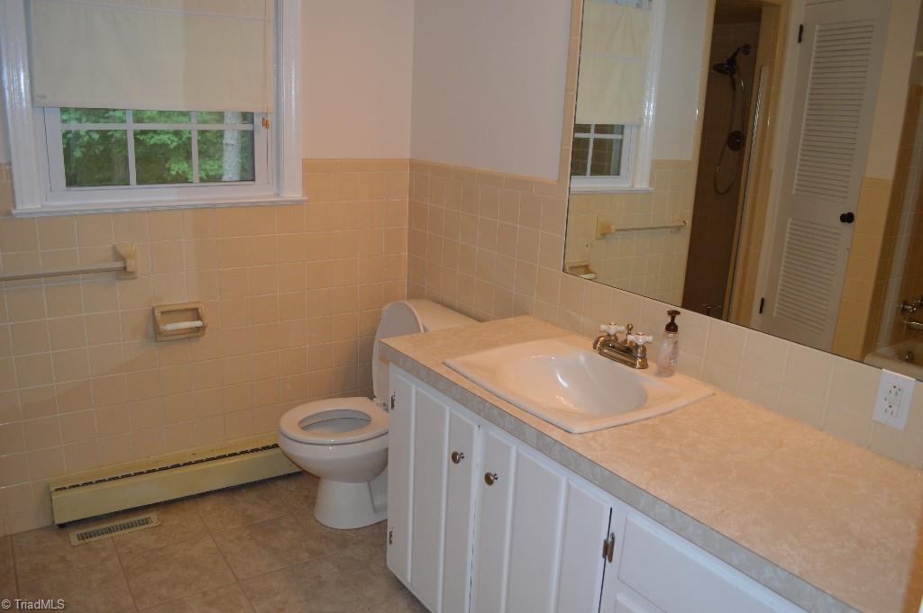 125 Brookberry Road Mount Airy, NC 27030 - Photo 10 of 25 Gallery Image 10