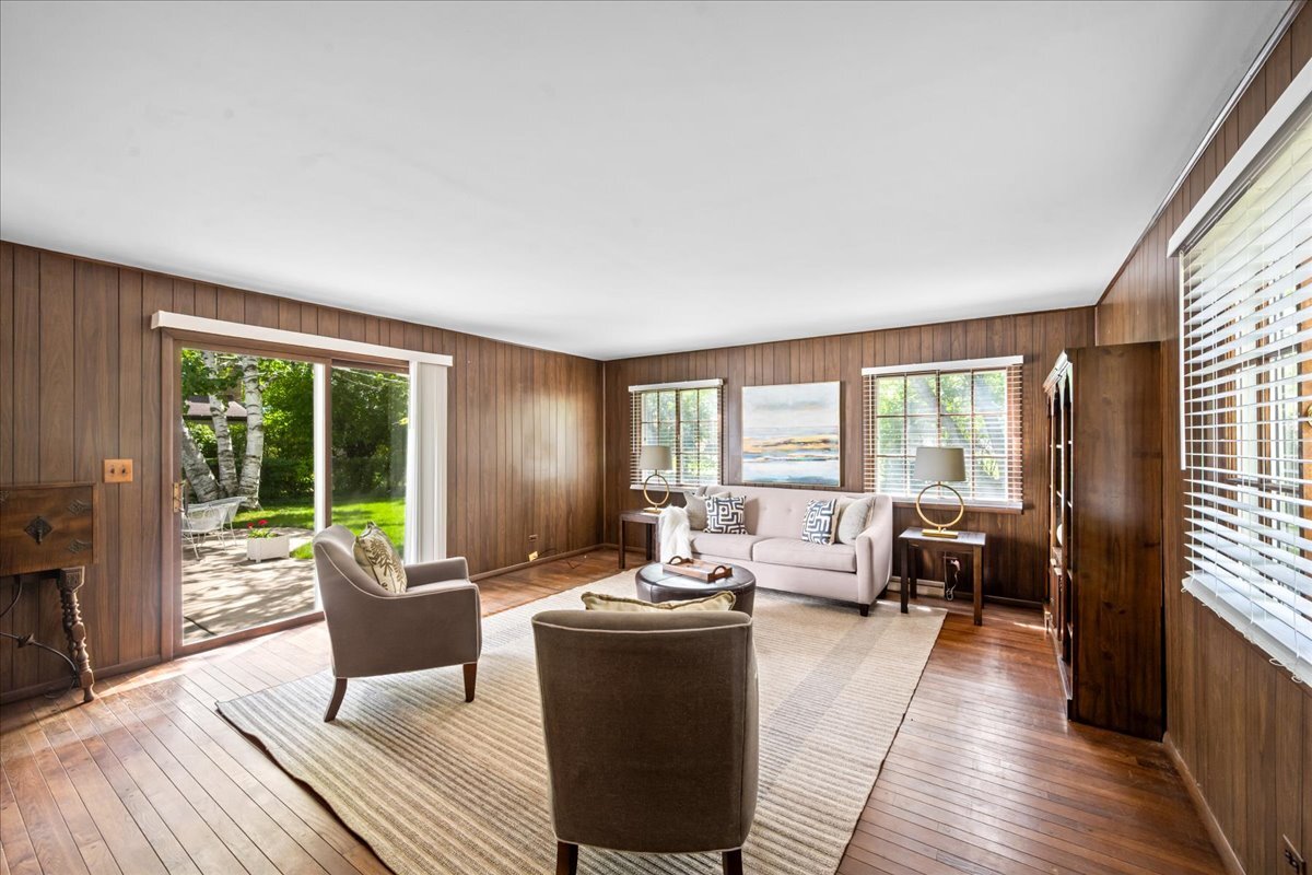 1505 Hackberry Road Deerfield, IL 60015 - Photo 8 of 19 a living room with furniture and a large window