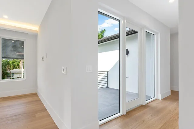 $3,295,000 | 731 Southeast 4th Avenue, Delray Beach, FL 33483