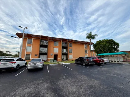 $279,000 | 9429 Southwest 76th Street, Unit W25, Miami, FL 33173