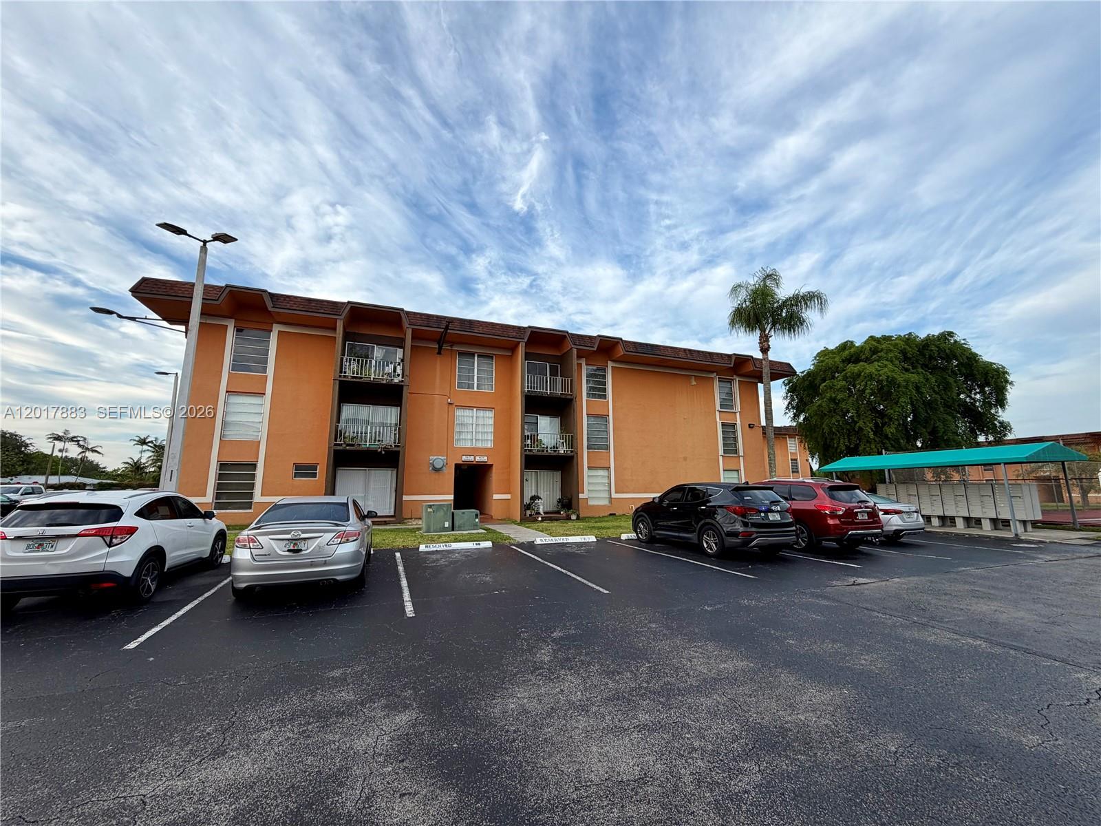 9429 Southwest 76th Street, Unit W25 Miami, FL 33173 - Photo 1 of 18