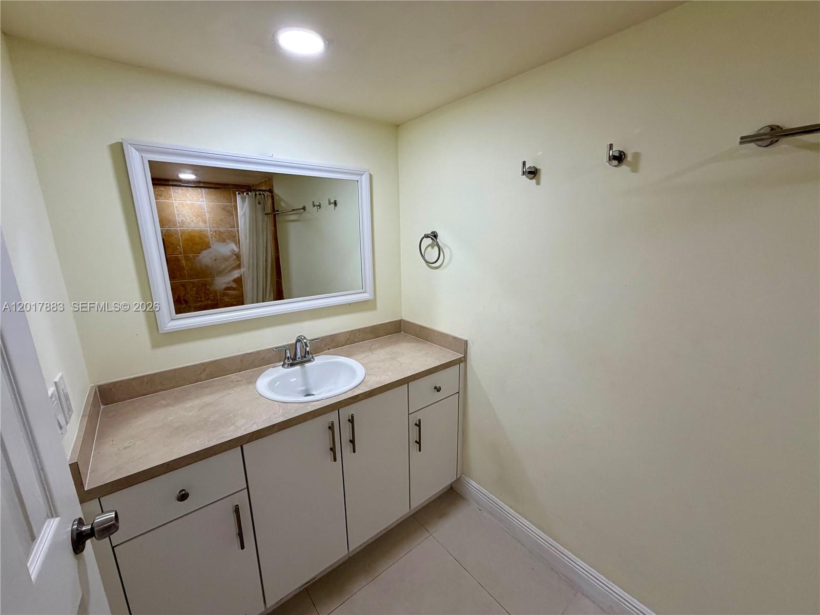 9429 Southwest 76th Street, Unit W25 Miami, FL 33173 - Photo 9 of 18