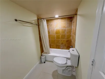 $279,000 | 9429 Southwest 76th Street, Unit W25, Miami, FL 33173