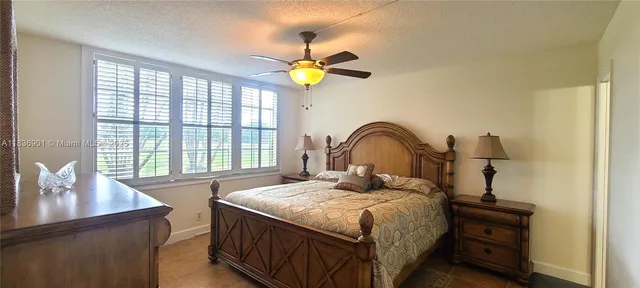 $2,300 | 3300 West Rolling Hills Circle, Unit 104, Davie, FL 33328