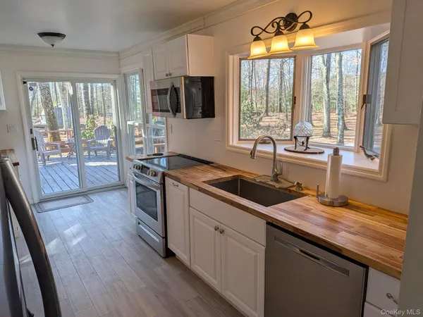 $2,500 | 37 Hill Road, Pine Bush, NY 12566