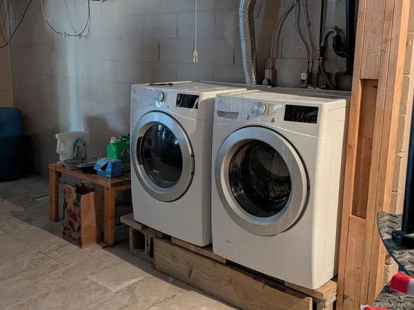 $2,500 | 37 Hill Road, Pine Bush, NY 12566