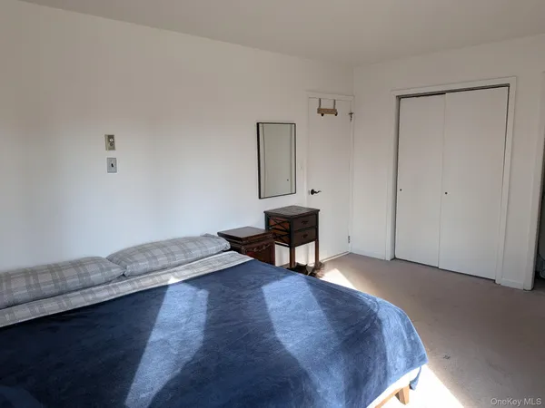 $2,500 | 37 Hill Road, Pine Bush, NY 12566