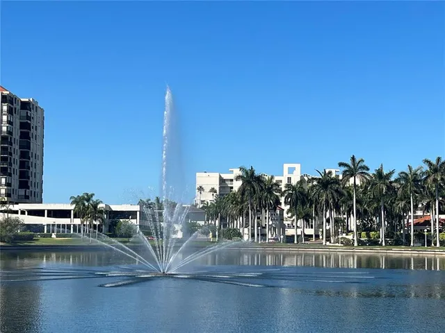 $2,495 | 6100 Bahia Del Mar Circle, Unit 107, St. Petersburg, FL 33715