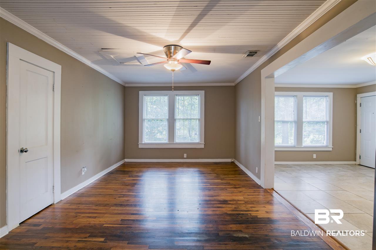 2459 Emogene Street Mobile, AL 36606 - Photo 11 of 23