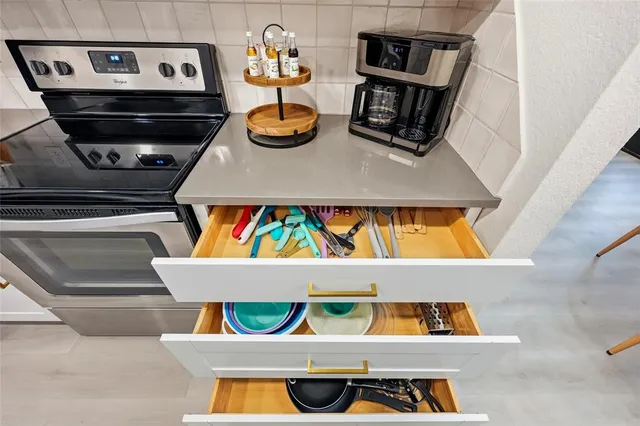 $5,250 | 1214 West Hudgins Street, Grapevine, TX 76051