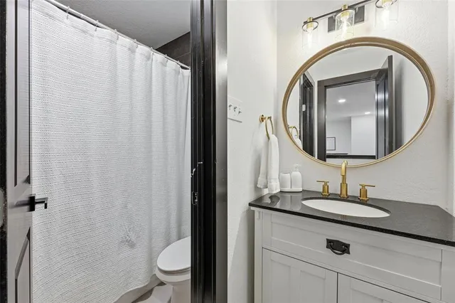 $5,250 | 1214 West Hudgins Street, Grapevine, TX 76051